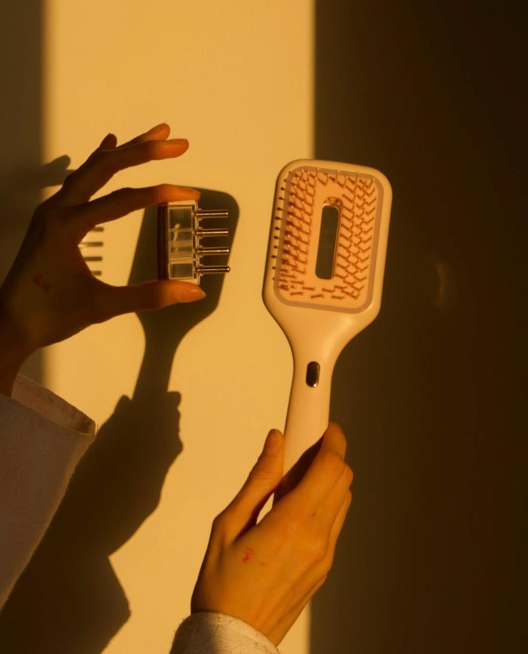 Orivelia™ Scalp Ritual Brush